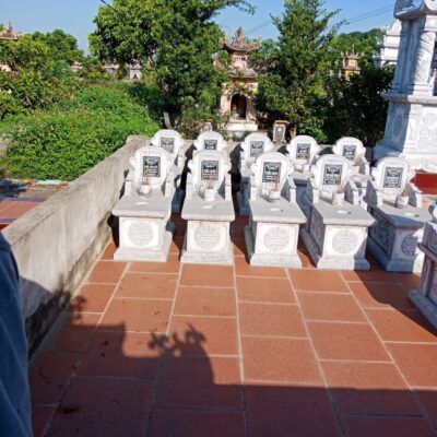 Mẫu Mộ Đá